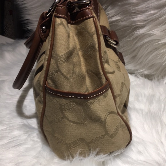 Chaps Handbag - Picture 3 of 7